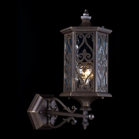 Настенный уличный светильник Maytoni Canal Grande S102-45-01-R